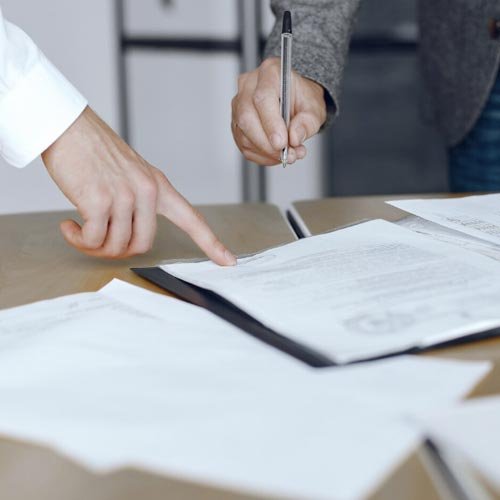 Asesoría legal para víctimas de delitos y acompañamiento judicial en Litoral Central