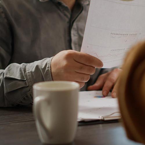 Abogado penalista especializado en delitos económicos y estafas en el Litoral Central