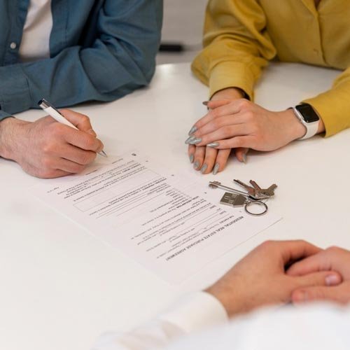 Asesoría legal para procesos de prescripción adquisitiva (usucapión) en Litoral Central