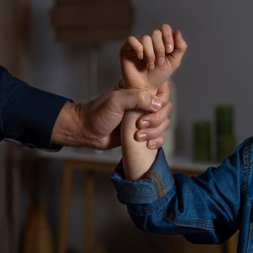 Abogado experto en denuncias y medidas protección por violencia intrafamiliar